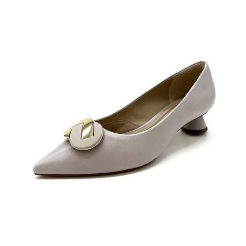 千百度时装单鞋春单女单鞋A25106024 商品图1