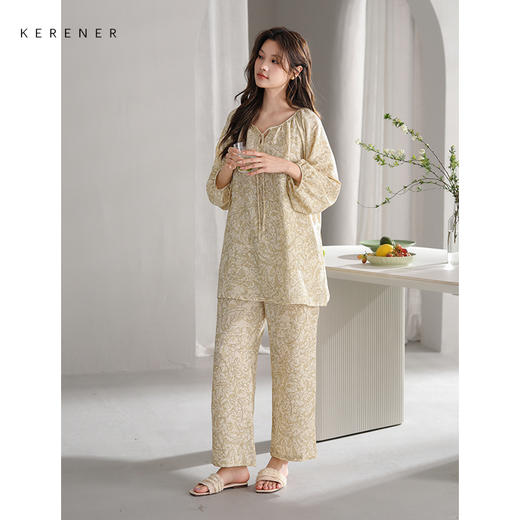 可人儿原创设计新款泡泡绵女士睡衣春秋长袖时尚可外出家居服套装 商品图3