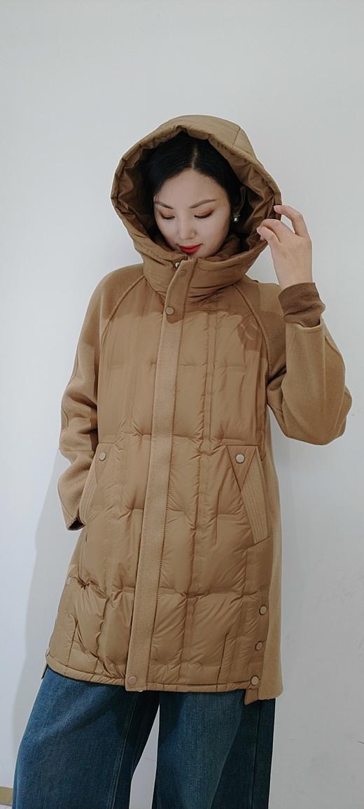488522时尚款拼双面呢中长款羽绒服 商品图3