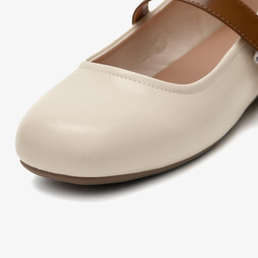 西遇圆头玛丽珍鞋女新款复古配裙子单鞋平底白色小皮鞋V0356276 商品图5