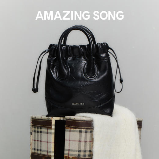 Amazing Song乙颂 流浪袋单肩牛皮斜挎包通勤链条设计水桶托特包女 商品图1