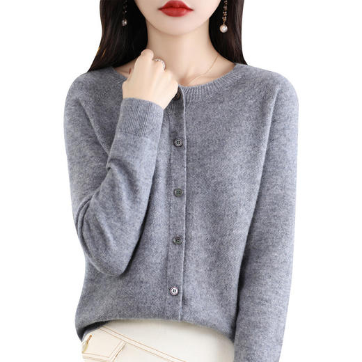 雀说一线成衣无缝100%纯羊毛秋冬新款女短款圆领宽松针织开衫毛衣外套ALM2-019 商品图4