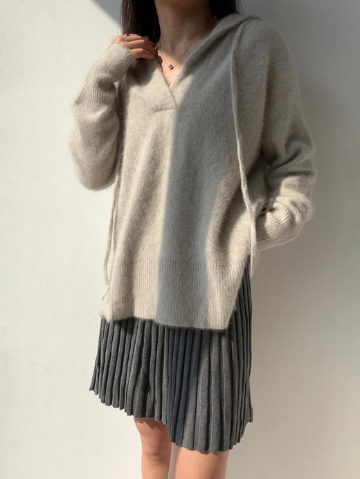 CINNAMON｜54910040 连帽云朵毛衫  [ 绒玉灰 ] 商品图7