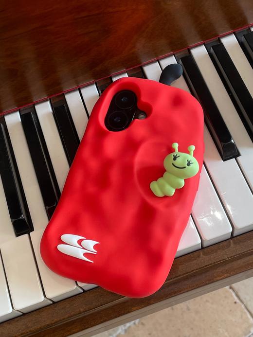 CryingCenter 泥捏版本苹果虫手机壳16系列 商品图1