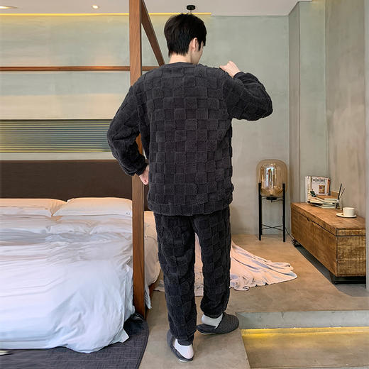 洁丽雅冬季大码男士珊瑚绒睡衣加绒加厚舒适亲肤保暖睡衣男秋冬款 商品图4