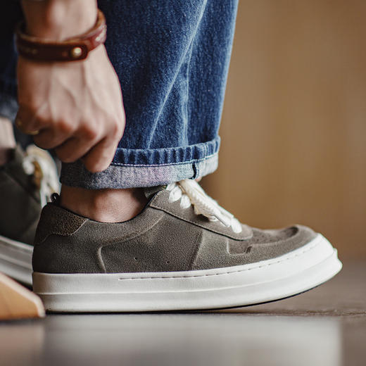 马登复古皮鞋秋冬新款厚底翘头男潮鞋低帮百搭休闲增高真皮板鞋 商品图0