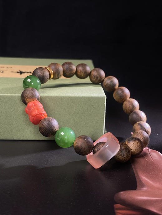 XY0075原创沉香DIY手串并蒂莲南红冰飘跑环.18K 商品图0