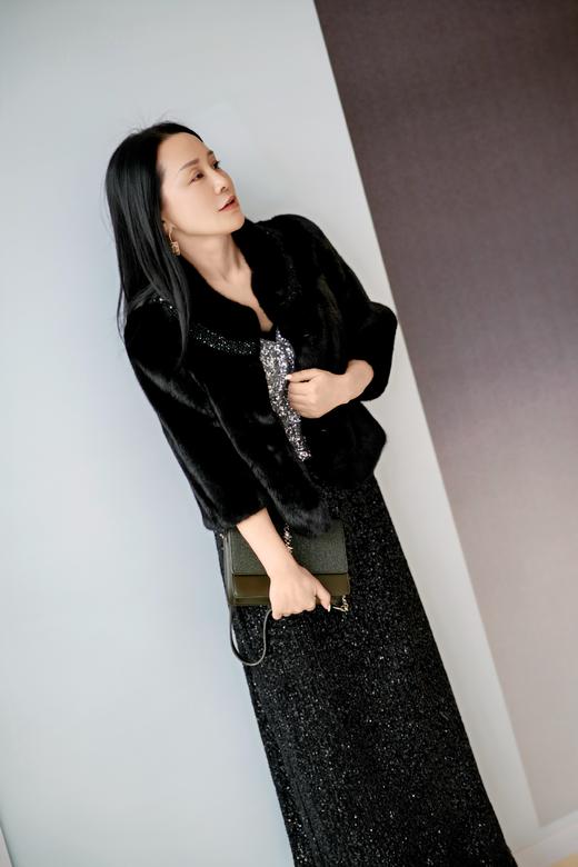 裘堤婼JETEZO 雅致黑天鹅半裙BD15005C1 商品图1