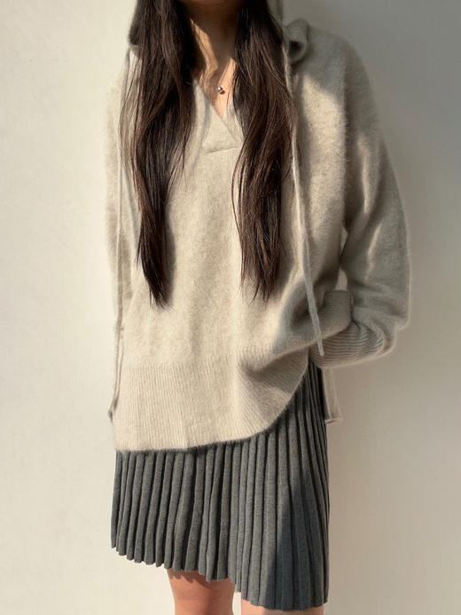 CINNAMON｜54910040 连帽云朵毛衫  [ 绒玉灰 ] 商品图2