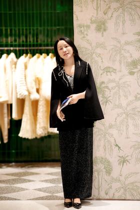裘堤婼JETEZO 雅致黑天鹅半裙BD15005C1