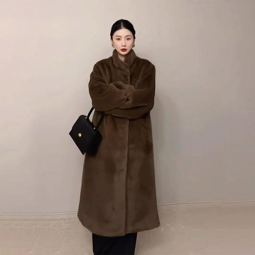 【SUSX】欧貂绒中长款女士大衣A054027（下单3-7天发货） 商品图1