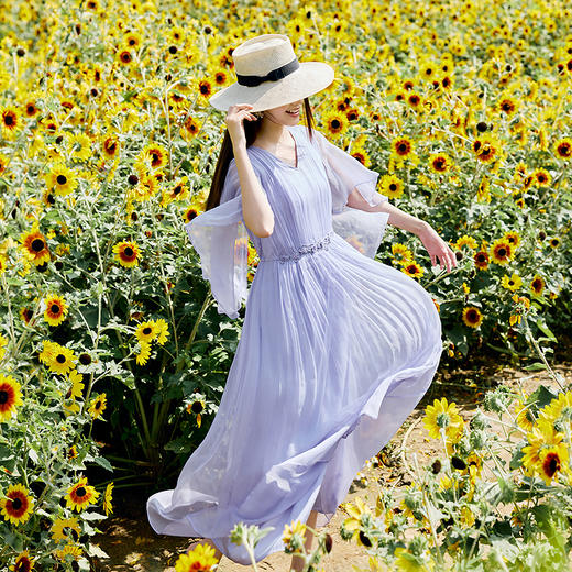 【林栖设计小店】手钩花钉珠真丝裙2025春季新品收腰花仙子披肩袖连衣裙女1951054 商品图1