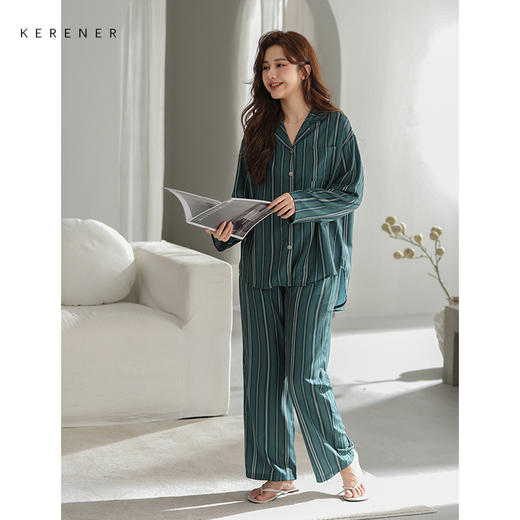 可人儿原创设计新款超柔缎女士睡衣春秋长袖时尚可外出家居服套装 商品图2