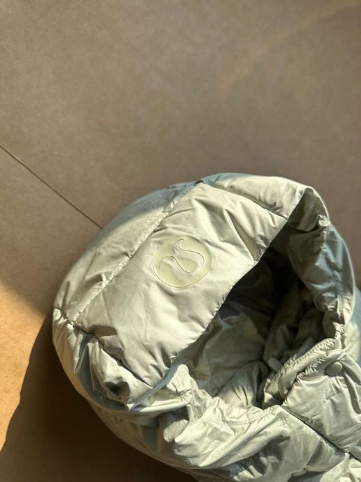 外贸原单lulu露露5格 厚款Puff泡芙白鹅绒轻盈羽绒服外套
三个色，尺码4 6 8 商品图6