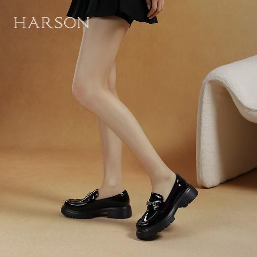 HARSON 【B3F】 哈森2025春季新品女鞋厚底高跟乐福鞋漆皮亮面深口单鞋HS257150 商品图2