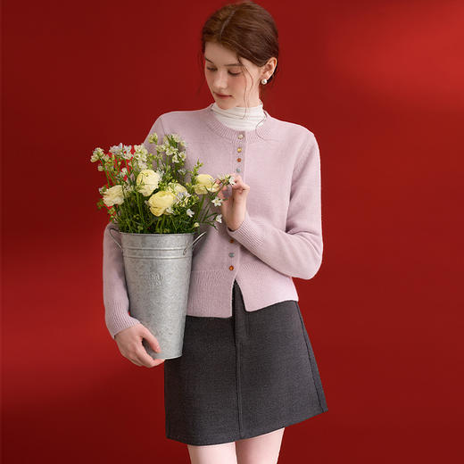 西遇红色短款针织开衫女新款战袍小香风圆领外套D0044194 商品图2