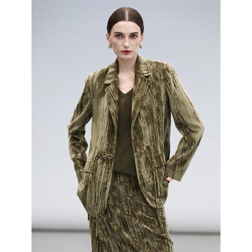 COCOBELLA新中式竹叶拓印压褶丝绒西装女国风盘扣外套SI3032 商品图1