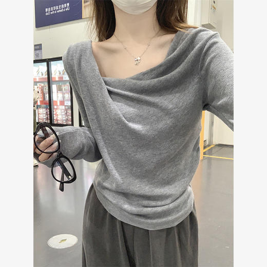 西遇荡领针织衫女新款不规则领口薄款外穿毛衣收腰上衣SS150066 商品图3