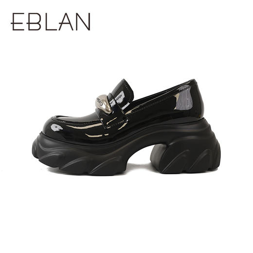 伊伴春季潮流新款女单鞋B25170707 商品图1