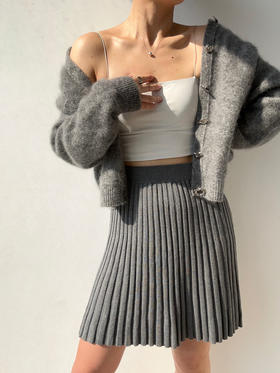 Viktoria Chan | SS23050 Shelby short knit skirt [ 针织半裙 灰 / 卡其 ]