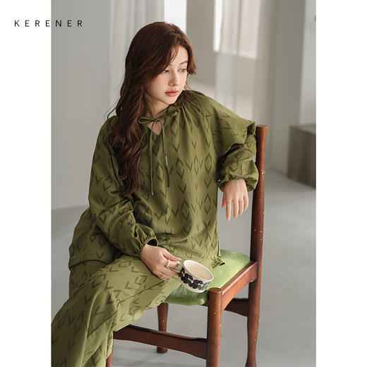 可人儿原创设计新款泡泡绵女士睡衣春秋长袖时尚可外出家居服套装 商品图1