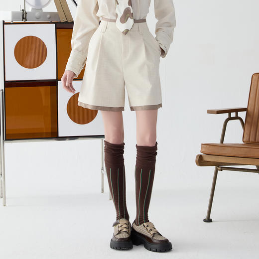 谜底短裤女士2025春新品通勤百搭时髦都市感休闲直筒裤251MK0057 商品图0