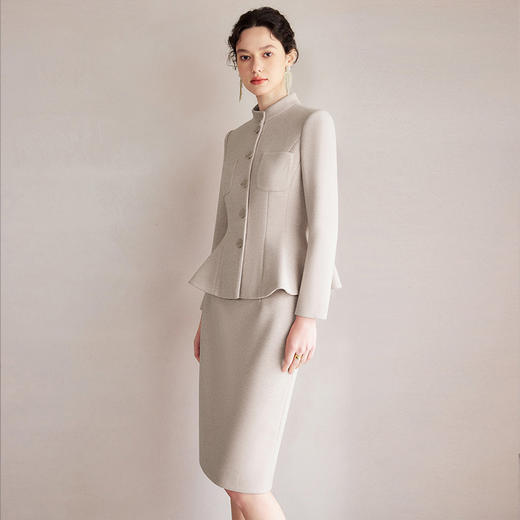 IWY/秋冬燕麦色职业装气质女神范西装套装高级感立领羊毛呢子外套CS2187 商品图0