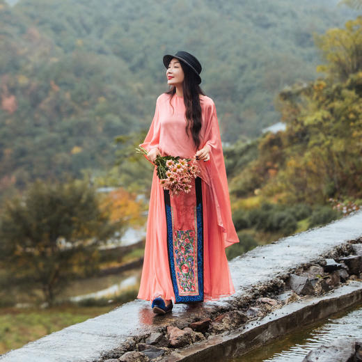 【林栖设计小店】真丝罗改良轻凉马面裙多色绣花国潮2025春季新品半身裙女1951130 商品图3