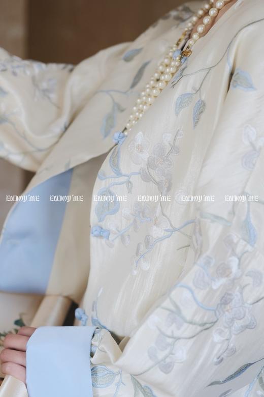 【门店同款】ENJOY春季云敛-春光推盏刺绣花中式外套 160946727 商品图6