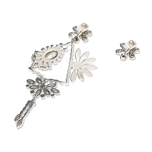 5045553870286 博柏利BURBERRY 女士高级感轻奢不对称耳坠耳环（宝石镜头下拍图有色差,实物为浅紫色） 商品图3