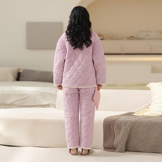 洁丽雅正品保暖加绒夹棉珊瑚绒女士睡衣女大码三层冬款加厚家居服套装 商品图4