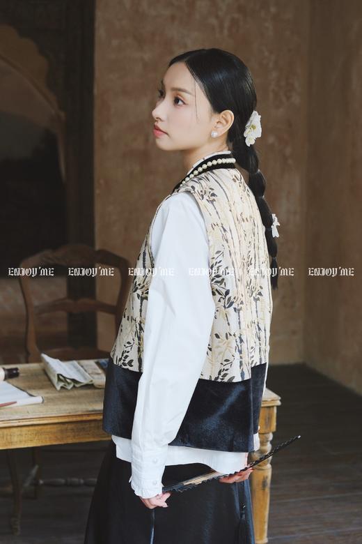 【门店同款】ENJOY春季云敛-春光推盏金竹余韵中式马夹 160946743 商品图7