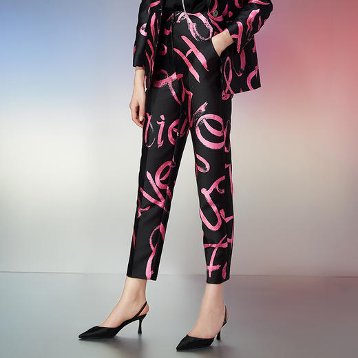 EITIE爱特爱春季新款时尚印花高腰显瘦女裤裤子7705421 商品图2