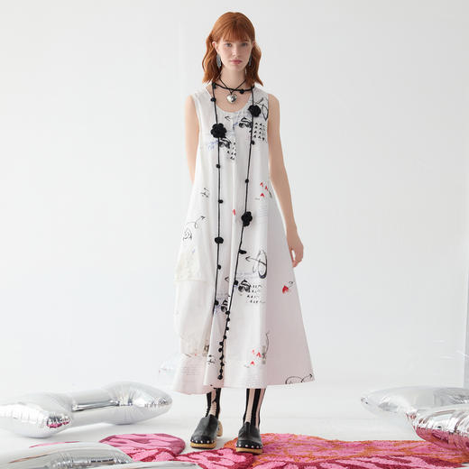 谜底无袖连衣裙2025春季新品复古文艺风印花大摆裙长裙251ML0069 商品图0