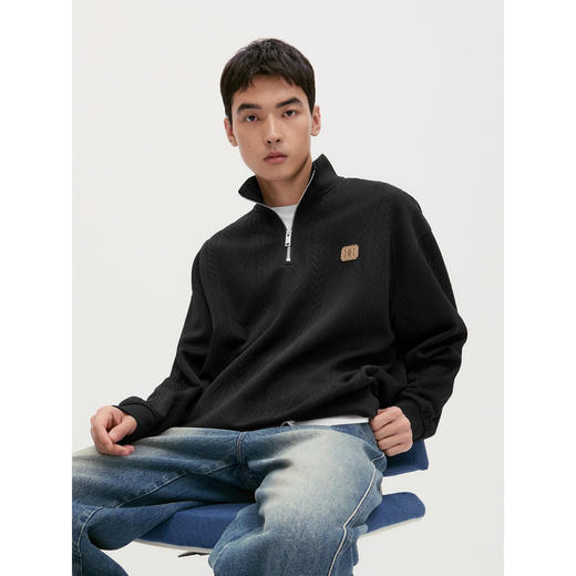 GXG男装 多色绞花面料复古压花精致翻领卫衣男上衣 24年秋季热卖 商品图3