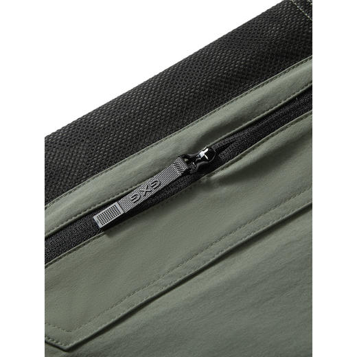 GXG男装 双色宽松直筒工装短裤休闲短裤男裤子 24年秋G24X223045 商品图3