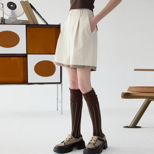 谜底短裤女士2025春新品通勤百搭时髦都市感休闲直筒裤251MK0057 商品图1