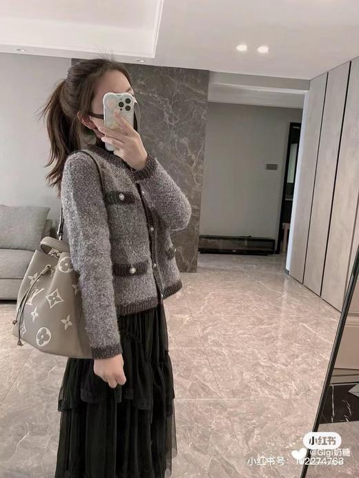 D012131斜挎单肩更舒服质感软手提百搭水桶包 商品图3