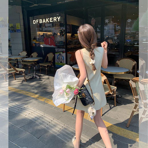 <曾小咸推荐>4.12现货秒杀 ！微信超特价！无袖背心连衣裙 日常169.99 立减80 秒杀89.99！！ 商品图4