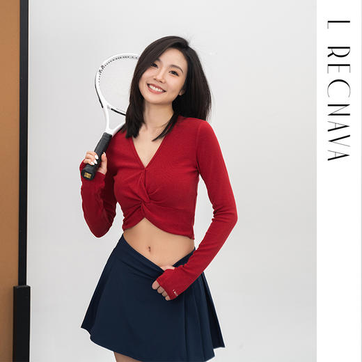 L RECNAVA V领扭结显高显瘦带指扣长袖针织上衣-不带胸垫 商品图0