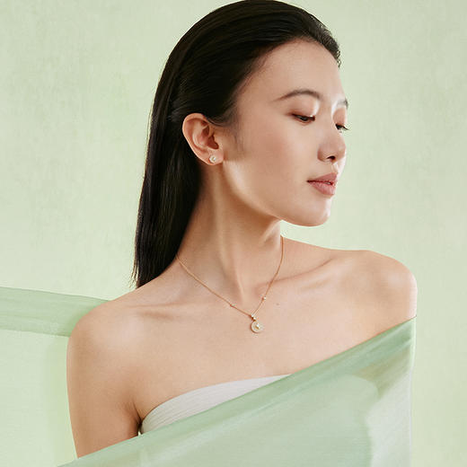 Fanci范琦×宫主圆满平安扣项链凝脂白925银和田白玉新中式小众感 ¥ 䰏殢垫斑䰗䶟 商品图3