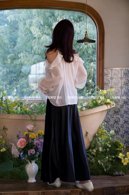 【门店同款】ENJOY春季“绮梦繁花”珍珠挂脖上衣 160705683 商品图10