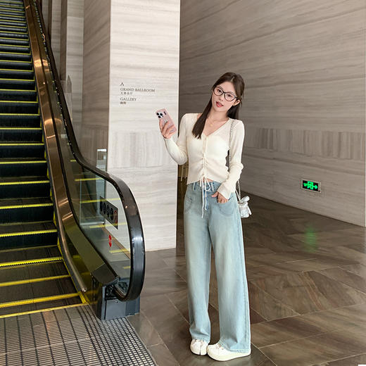 【129元任选2件】现货！2色V领抽绳针织衫 商品图2