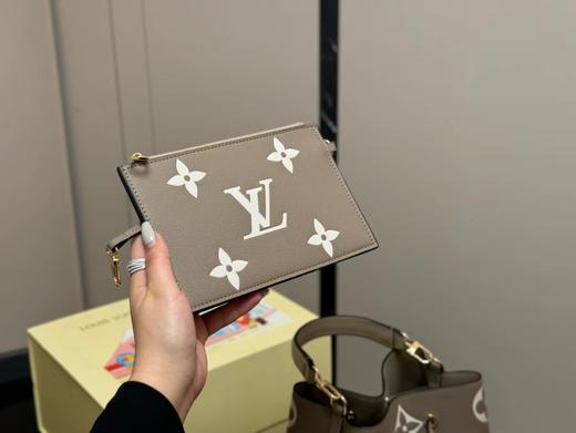 D012131斜挎单肩更舒服质感软手提百搭水桶包 商品图13