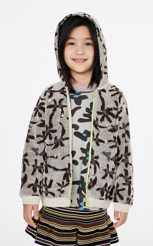 jnby  25年春款  短款开襟毛衫 1P2312920 商品图3