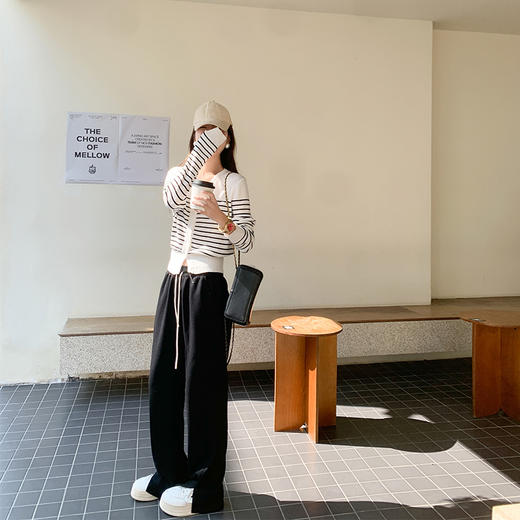 <曾小咸推荐> 4色开叉休闲裤 商品图2