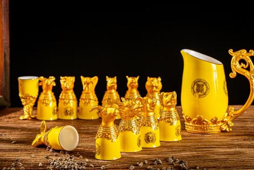 云南彝人古镇清香白酒 礼盒（双红）【KM】 商品图2