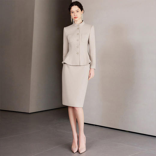 IWY/秋冬燕麦色职业装气质女神范西装套装高级感立领羊毛呢子外套CS2187 商品图4