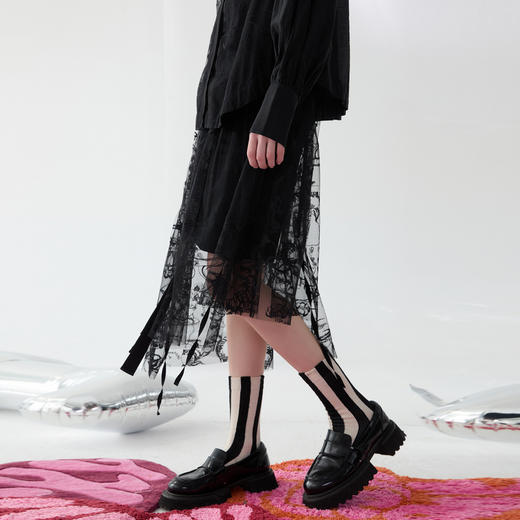 谜底两件式蕾丝半身裙2025春主题刺绣浪漫不规则中长裙251MB0105 商品图1