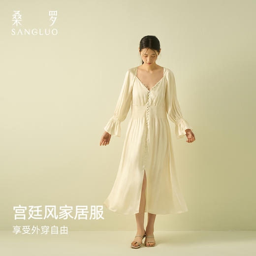 桑罗法式宫廷风复古收腰喇叭袖真丝长裙可外穿2025年春季新品 商品图1